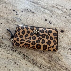 Tory Burch Tan and Black Leopard Wallet